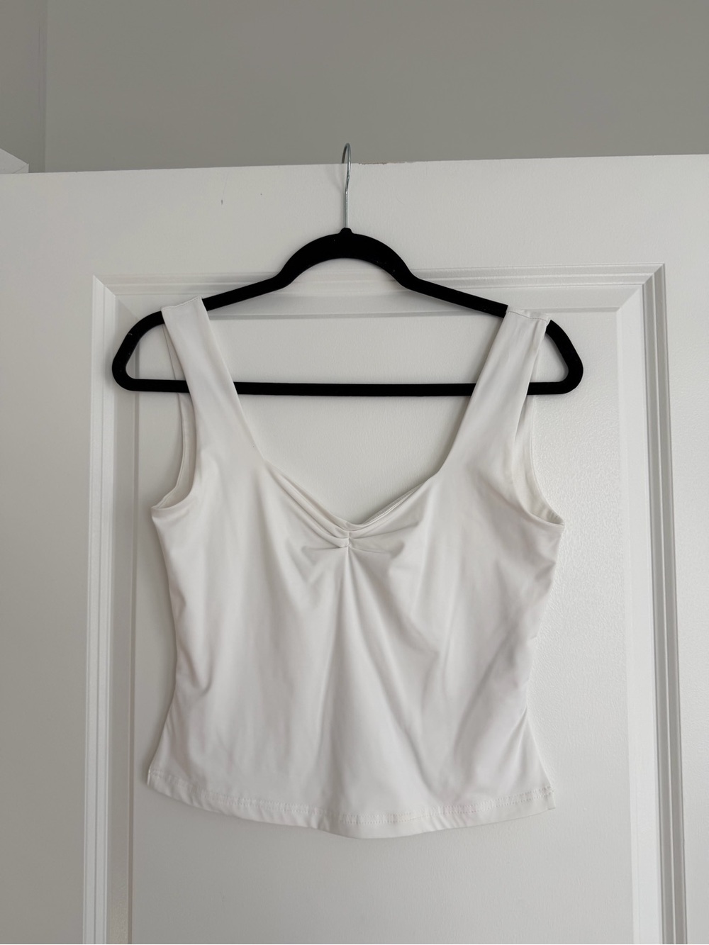 Princess Polly Rehna White Sleeveless Scoop Neck Tank Top - Picture 2 of 4